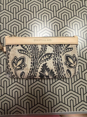 Spartina 449 Wristlet Floral Black & Beige
